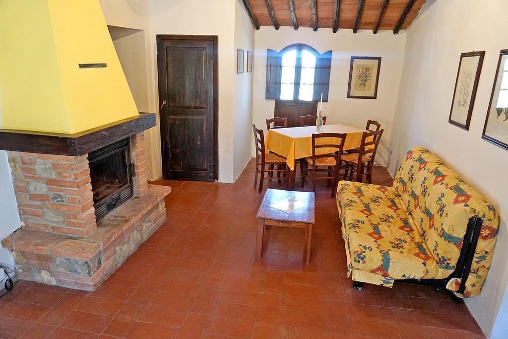 Castello Di Selvole (Adults Only) Pensionat Vagliagli Exteriör bild